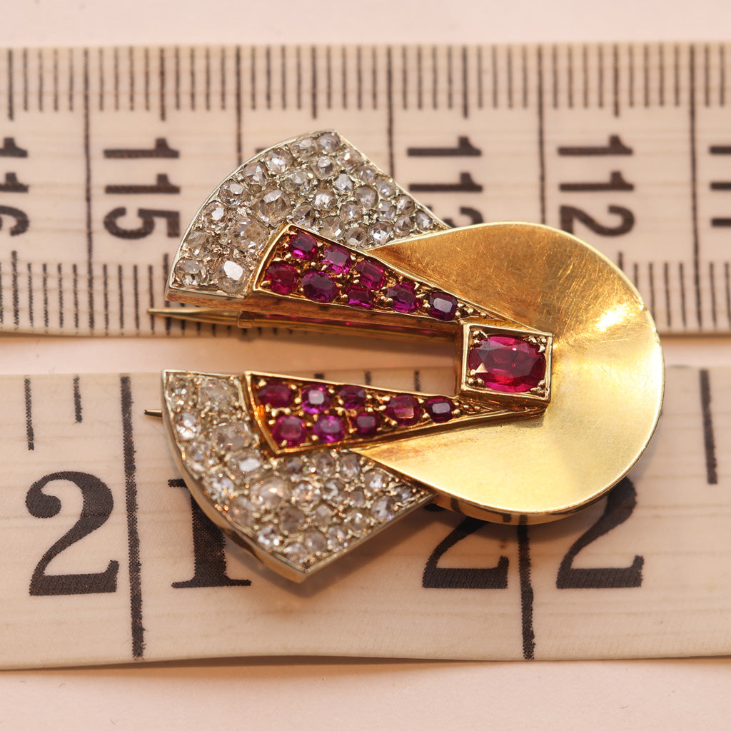 Raymond Templier Art Deco clip brooch gold platinum diamonds rubies Unisex (7516)