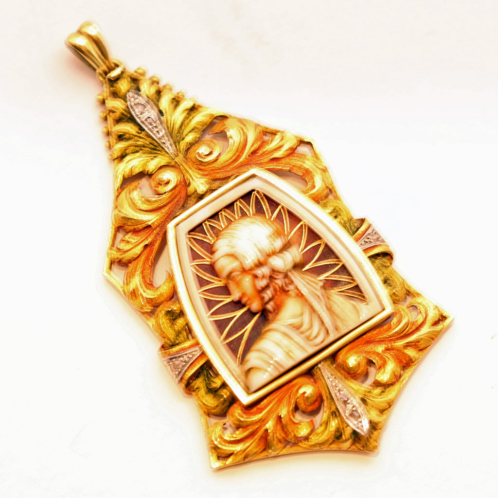 FUSET y GRAU Antique Art Nouveau - Deco Pendant gold diamonds enamel cameo (7459)