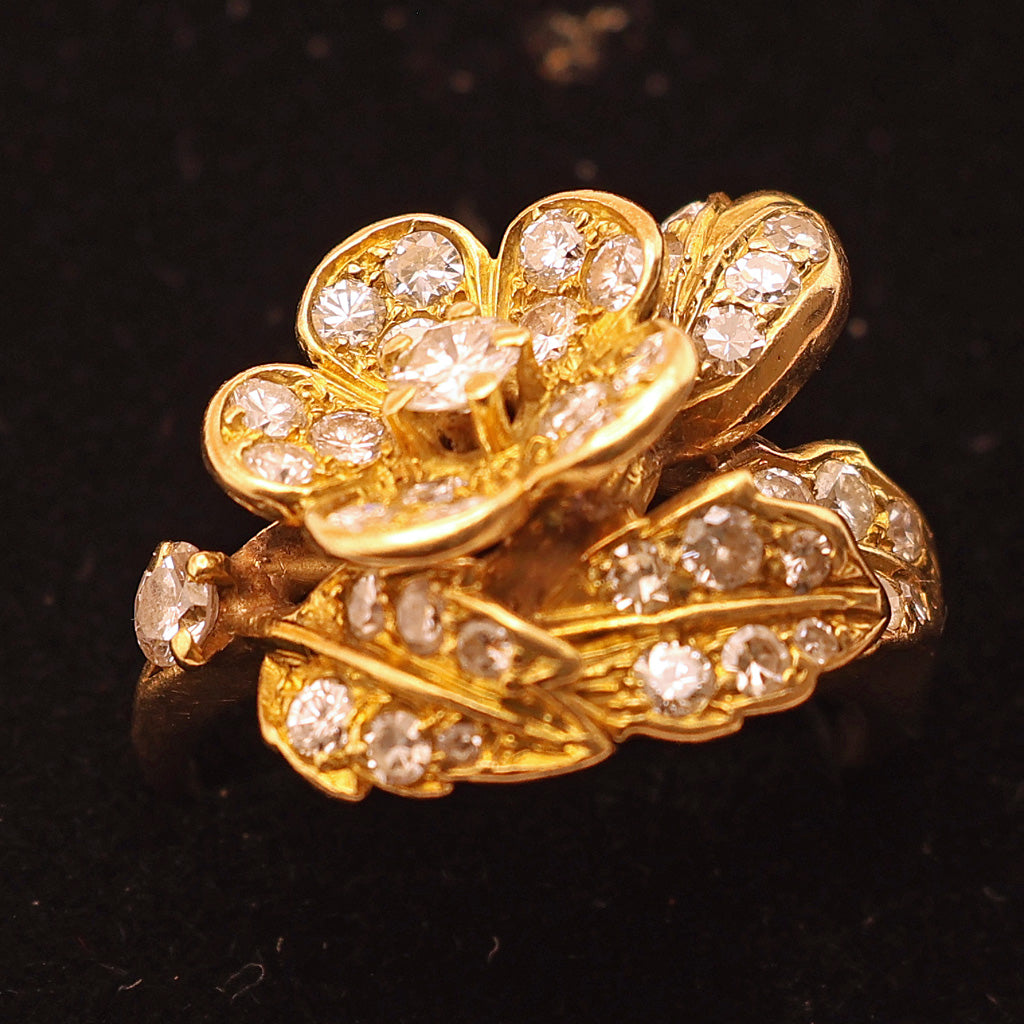 Vintage diamond ring 18k gold c1950 attributed to Boucheron French flower (7507)