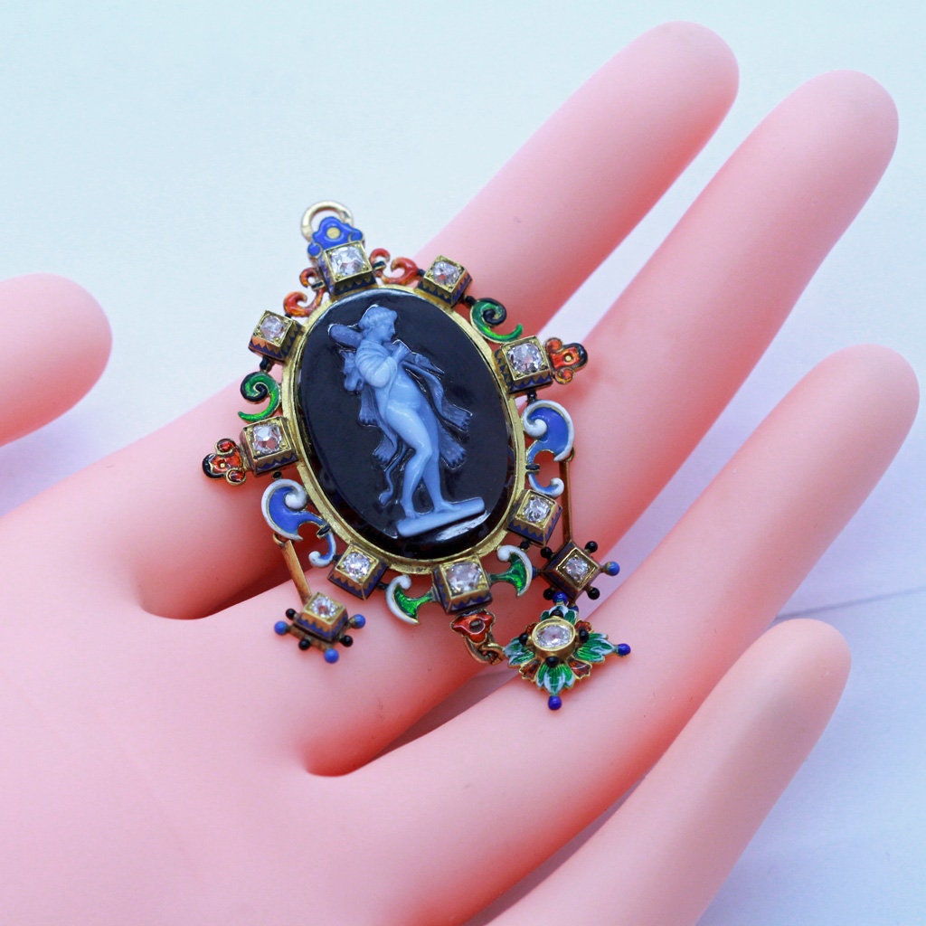 HERCULES and store NEMEAN LION royal blue Venetian glass Cameo, oval ~ loose unset Tagliamonte cameos