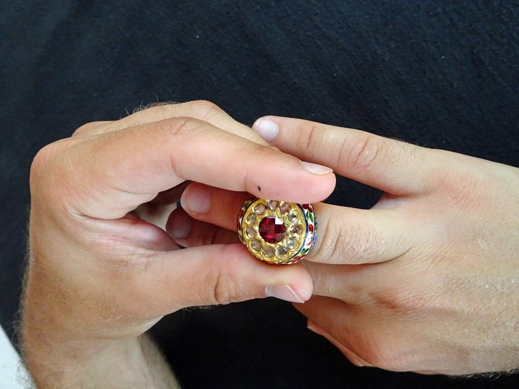 Caroline Ellen 20 & 22K Gold Bezel-Set Faceted Round Cognac Diamond Ring –  Peridot Fine Jewelry