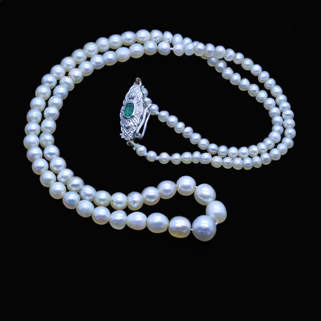 Mid-Century Cultured Pearl Necklace with Diamond Clasp. – Antique Jewelry  University
